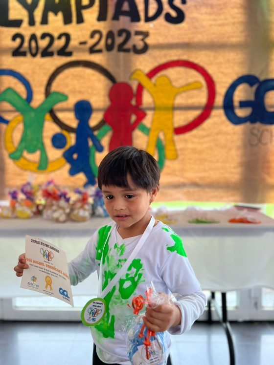 Creciendo Fuertes y Equilibrados Jardín Campestre Montessori Bilingüe Cajicá