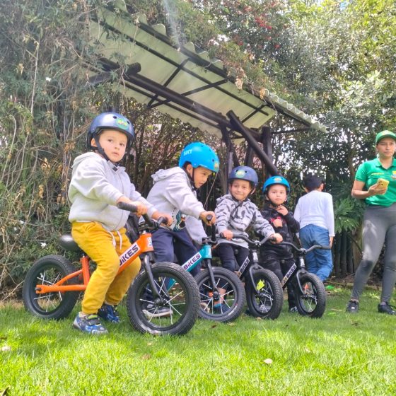 Jardín Bilingüe Montessori en Cajicá Clase extracurricular de BMX en Cajicá: Kids Tree Jardín Campestre Montessori Bilingüe Cajicá